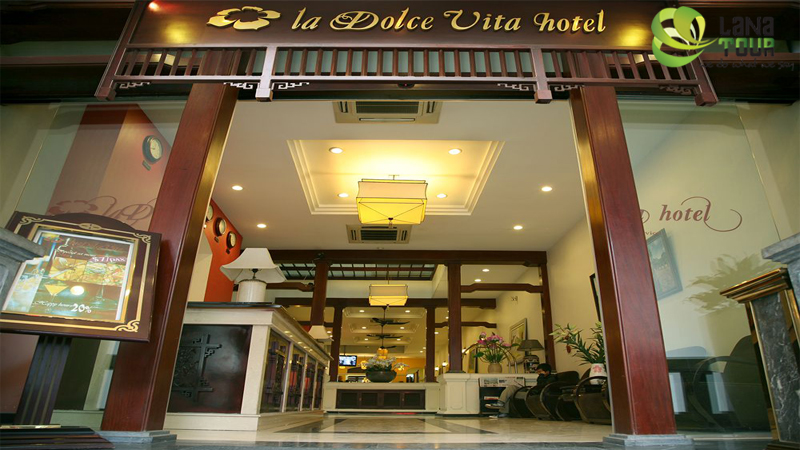 LA DOLCE VITA 3*